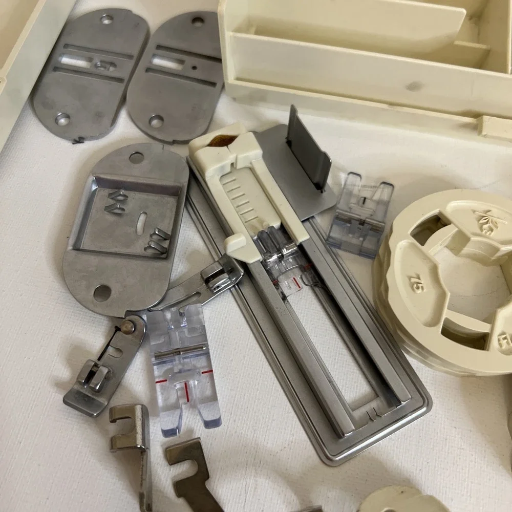 Singer Sewing Machine Attachments